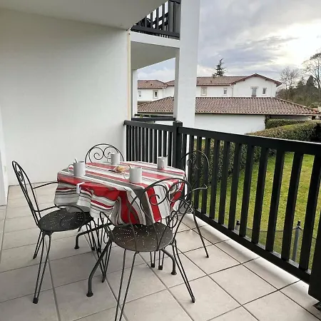 T2 Bis Lumineux Avec Terrasse, - Fr-1-495-56 Lägenhet *